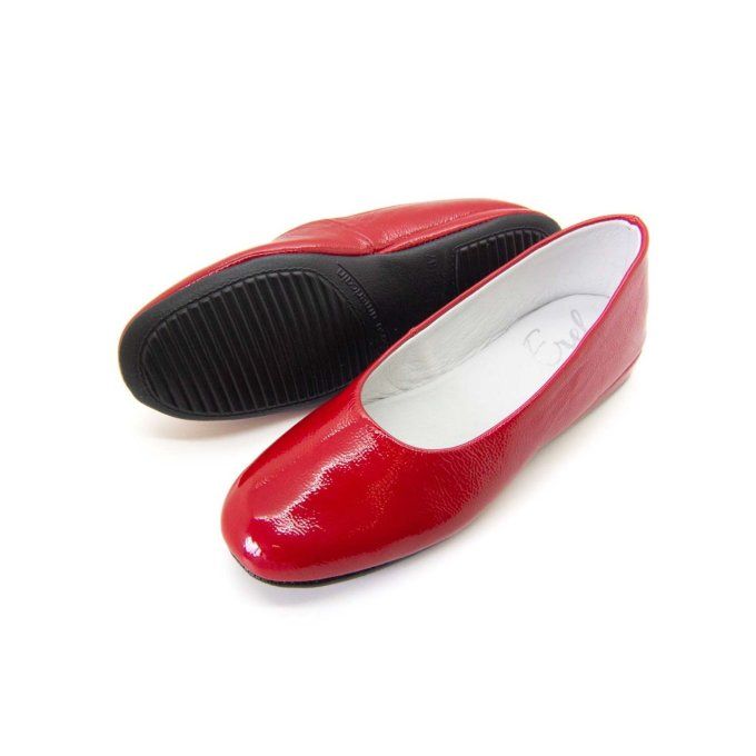 Chaussure d'intérieur ALICE -  Gamme vernis - 2 couleurs