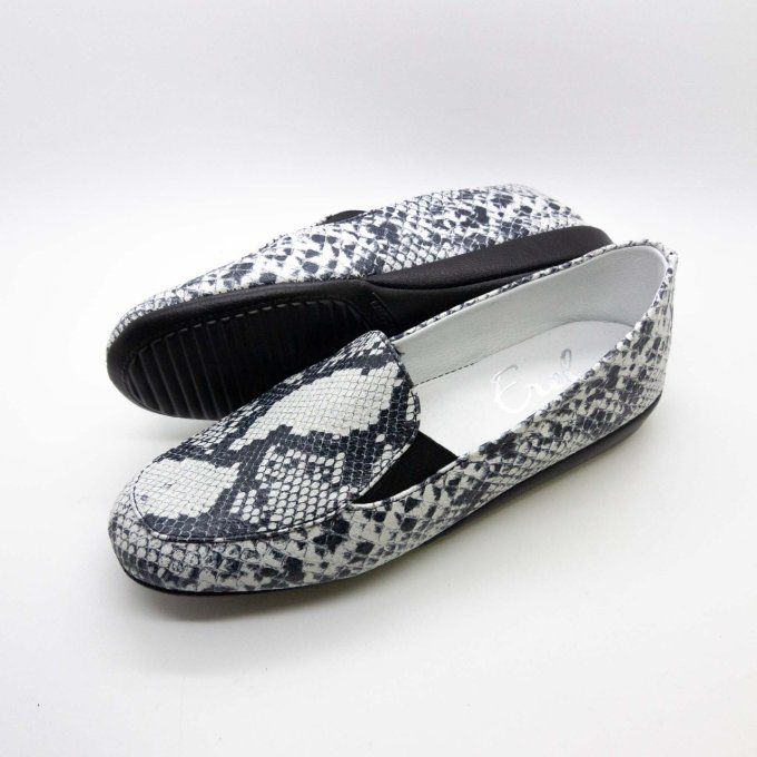 Chaussure d'intérieur SUZAN Motif Python