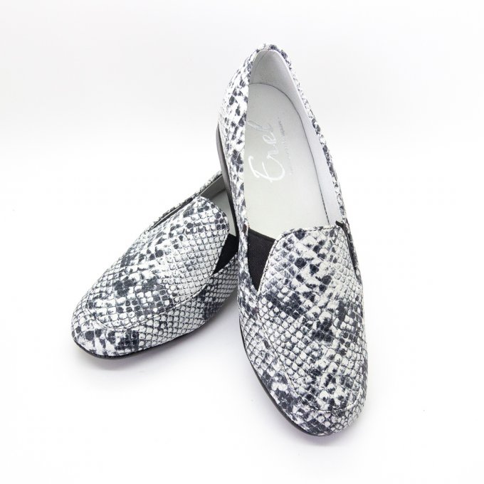 Chaussure d'intérieur SUZAN Motif Python