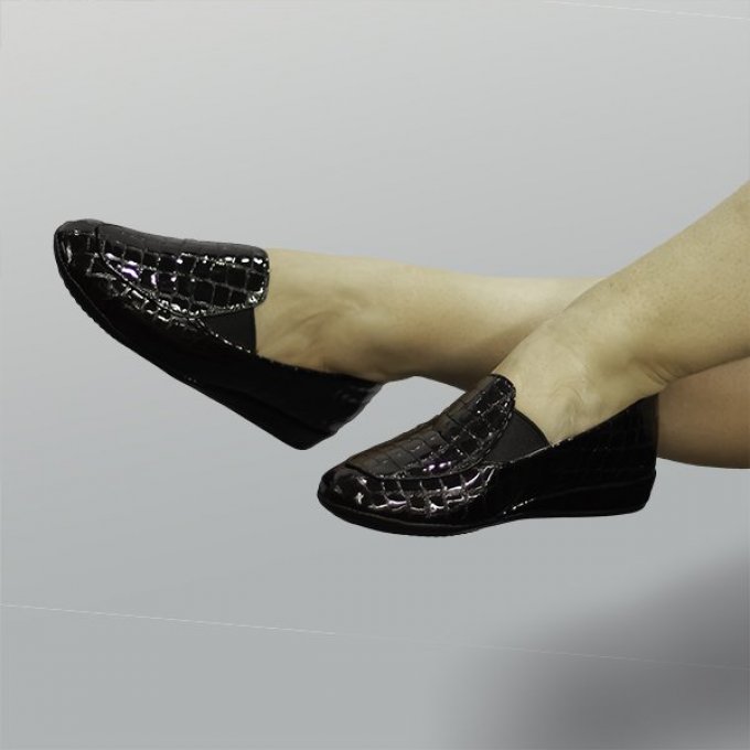 Chaussure d'intérieur SUZAN Motif Croco